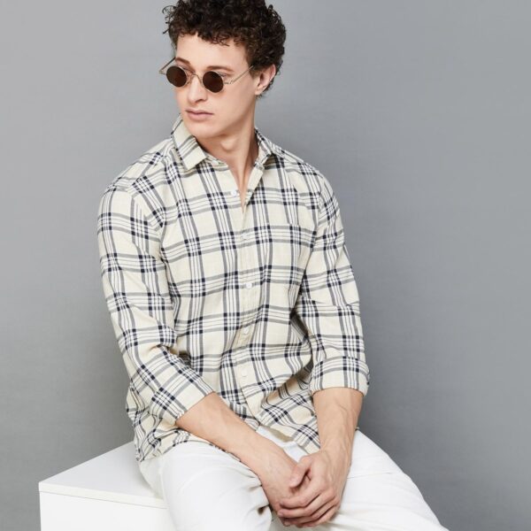 Men's Checked Slim Fit Shirt Perfect Blend of Style and Comfort